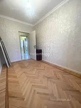 Satılır 3 otaqlı köhnə tikili 90 m²