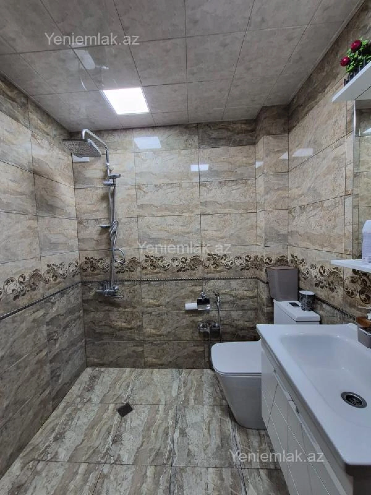 Satılır 2 otaqlı köhnə tikili 48 m²