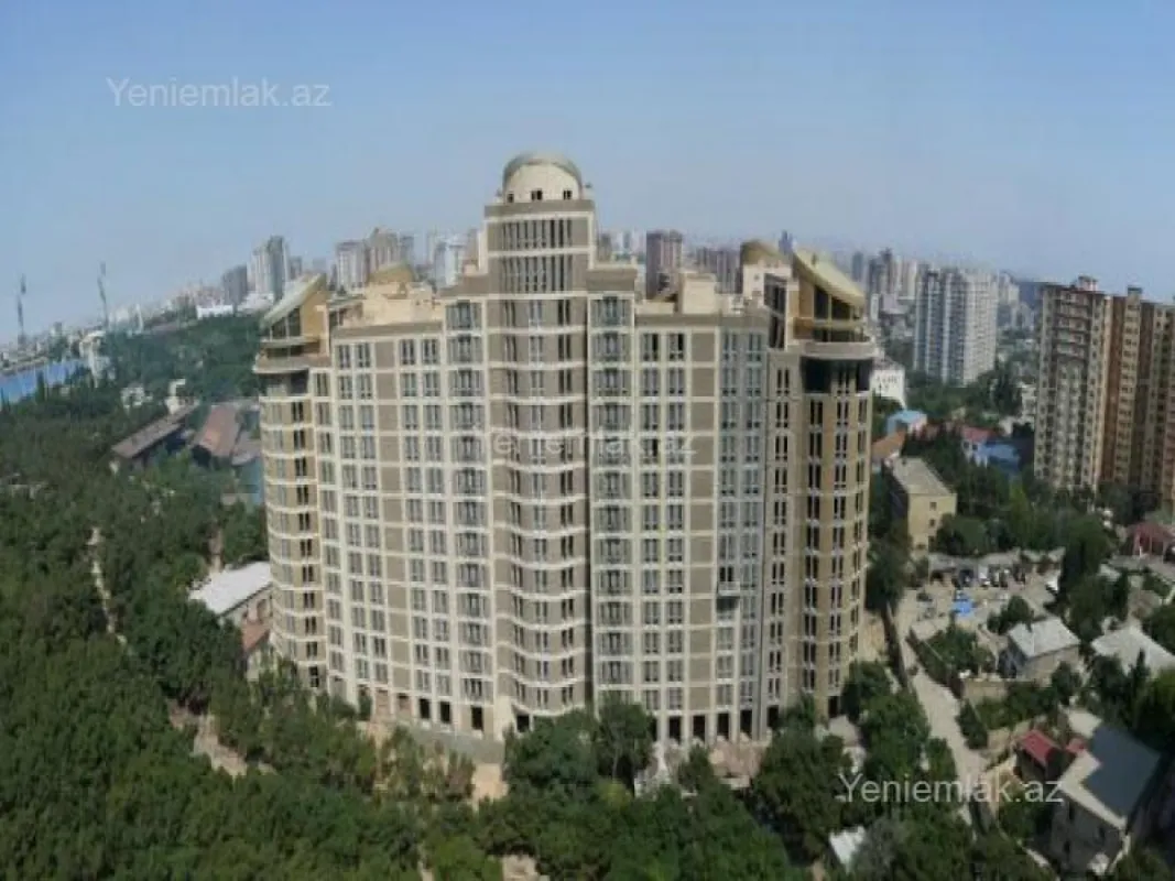 Satılır 4 otaqlı yeni tikili 197 m²