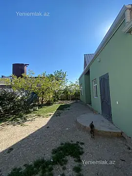 Satılır 4 otaqlı həyət evi 130 m²
