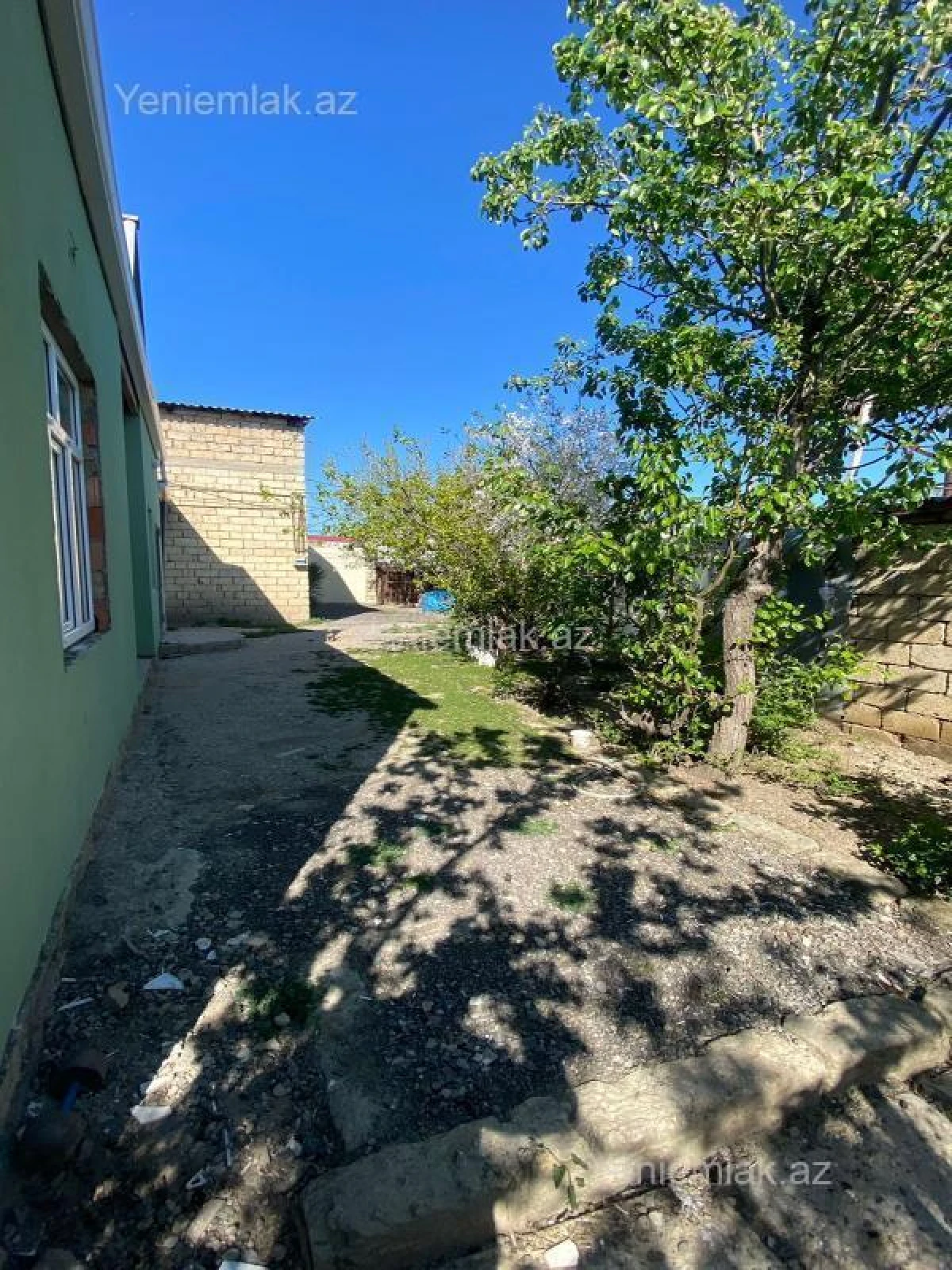 Satılır 4 otaqlı həyət evi 130 m²