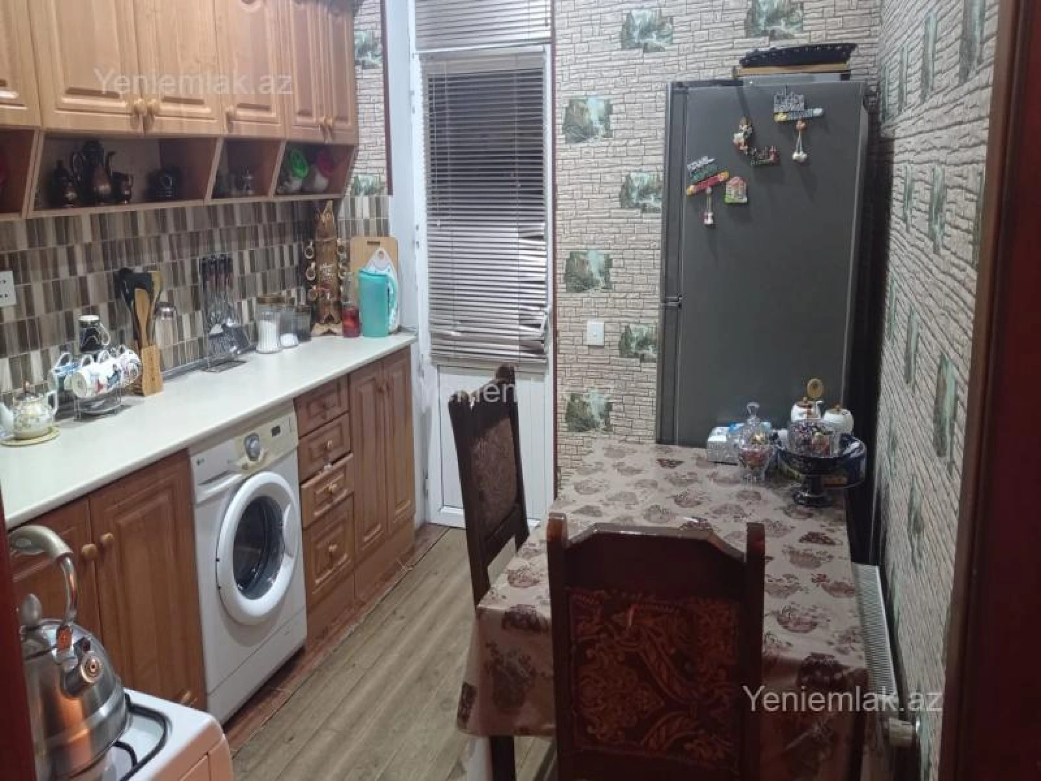 Satılır 3 otaqlı yeni tikili 105 m²