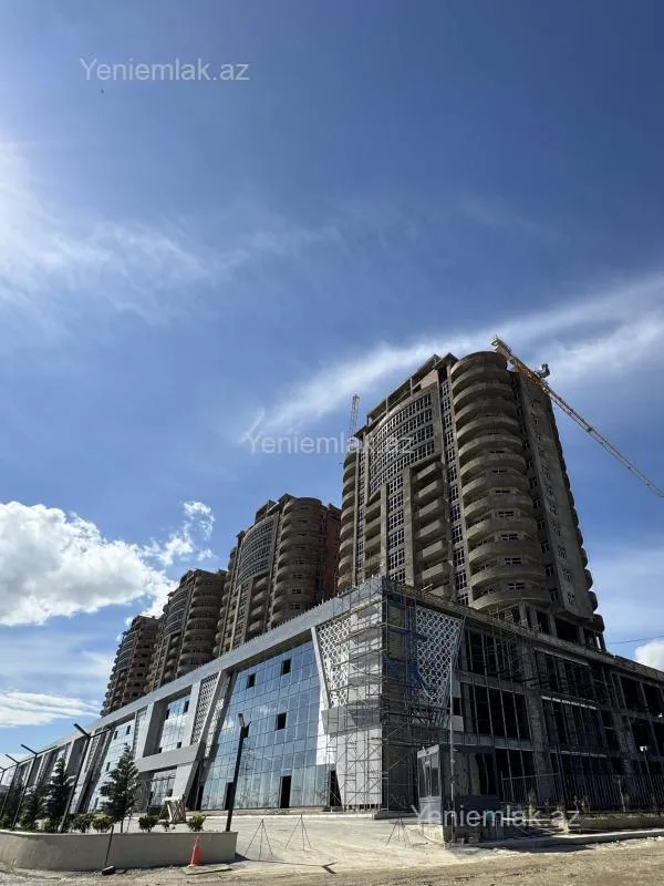 Satılır 2 otaqlı yeni tikili 101 m²