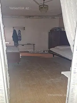Satılır 4 otaqlı köhnə tikili 120 m²