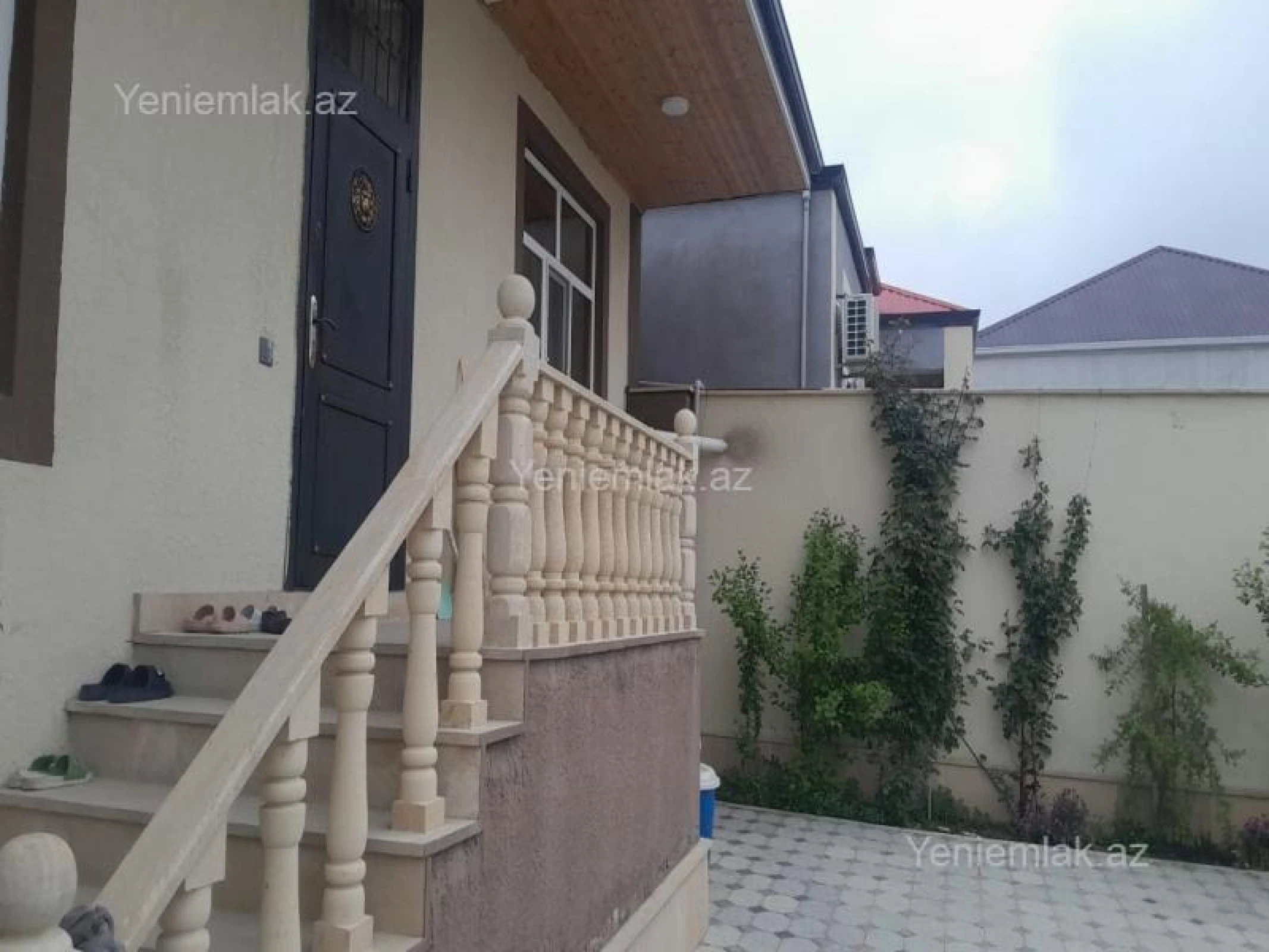 Satılır 3 otaqlı həyət evi 90 m²