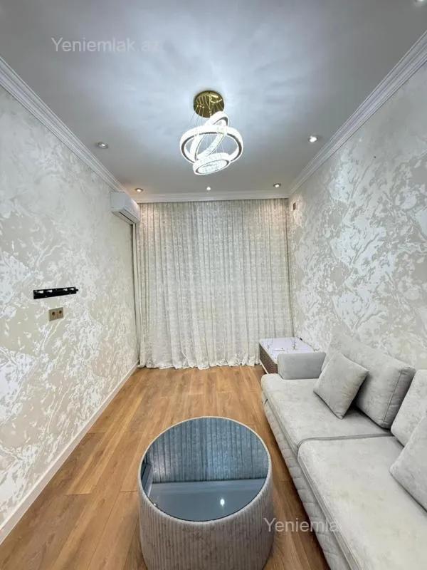 Satılır 2 otaqlı yeni tikili 50 m²