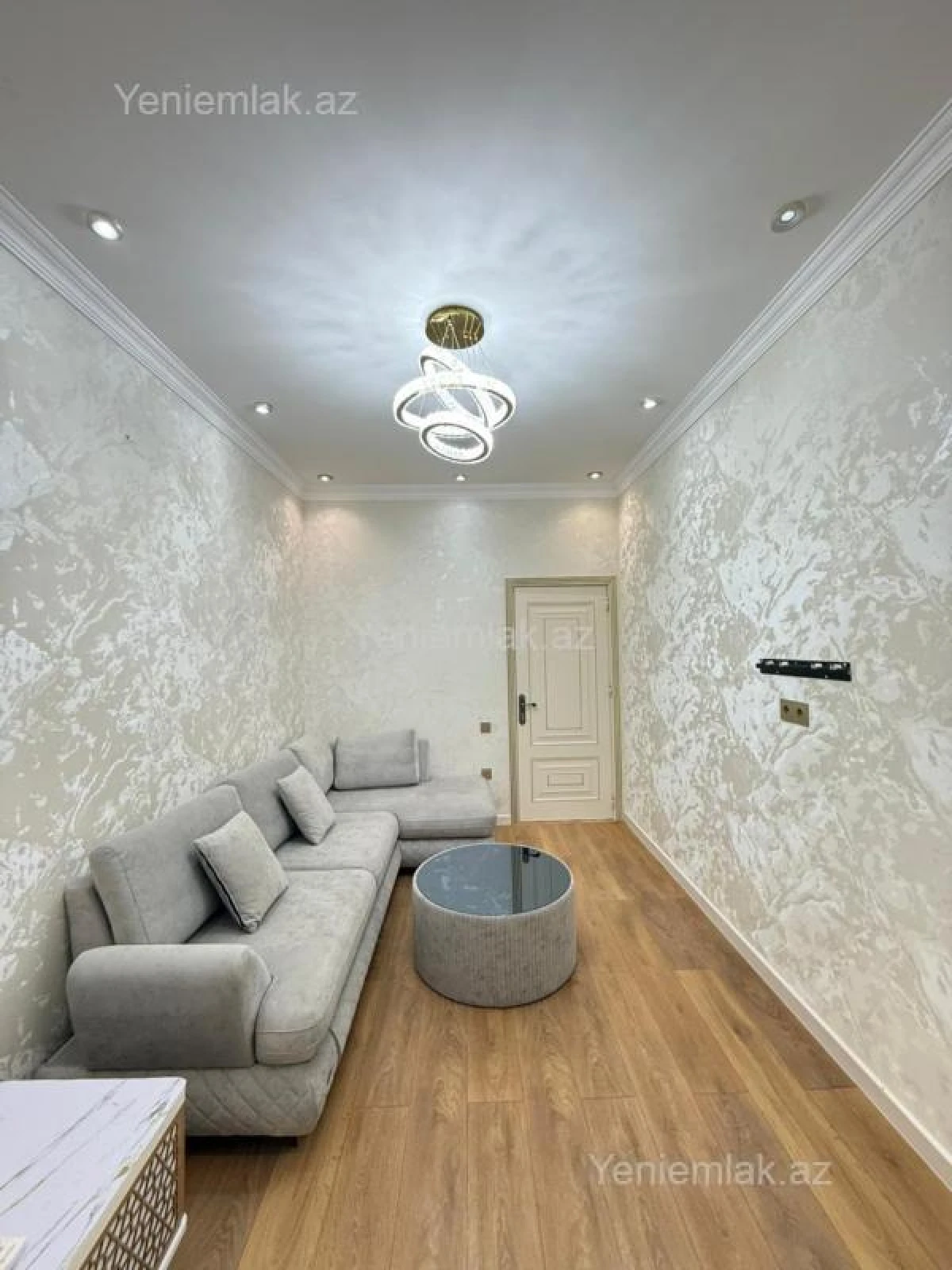 Satılır 2 otaqlı yeni tikili 50 m²