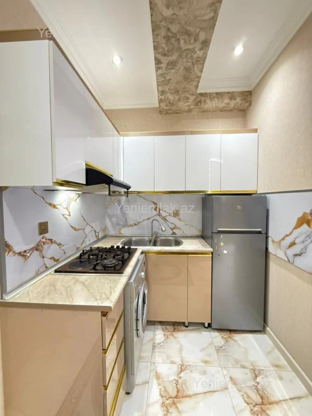 Satılır 2 otaqlı yeni tikili 50 m²