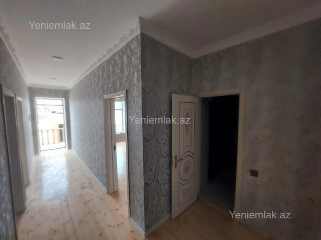 Satılır 4 otaqlı həyət evi 120 m²