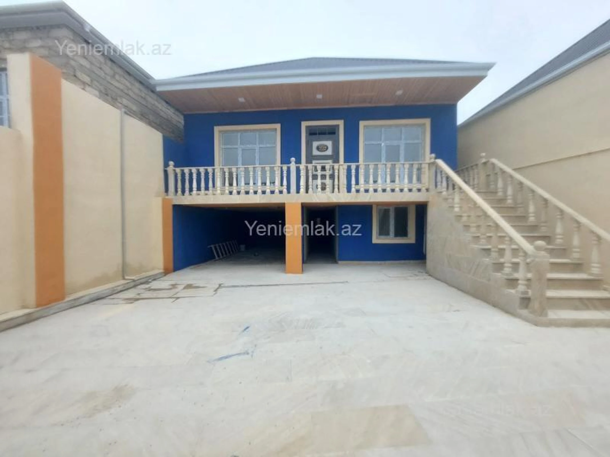 Satılır 4 otaqlı həyət evi 120 m²