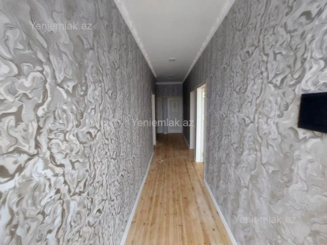 Satılır 4 otaqlı həyət evi 120 m²