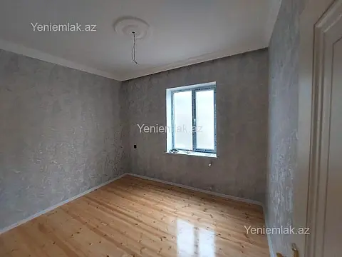 Satılır 4 otaqlı həyət evi 120 m²