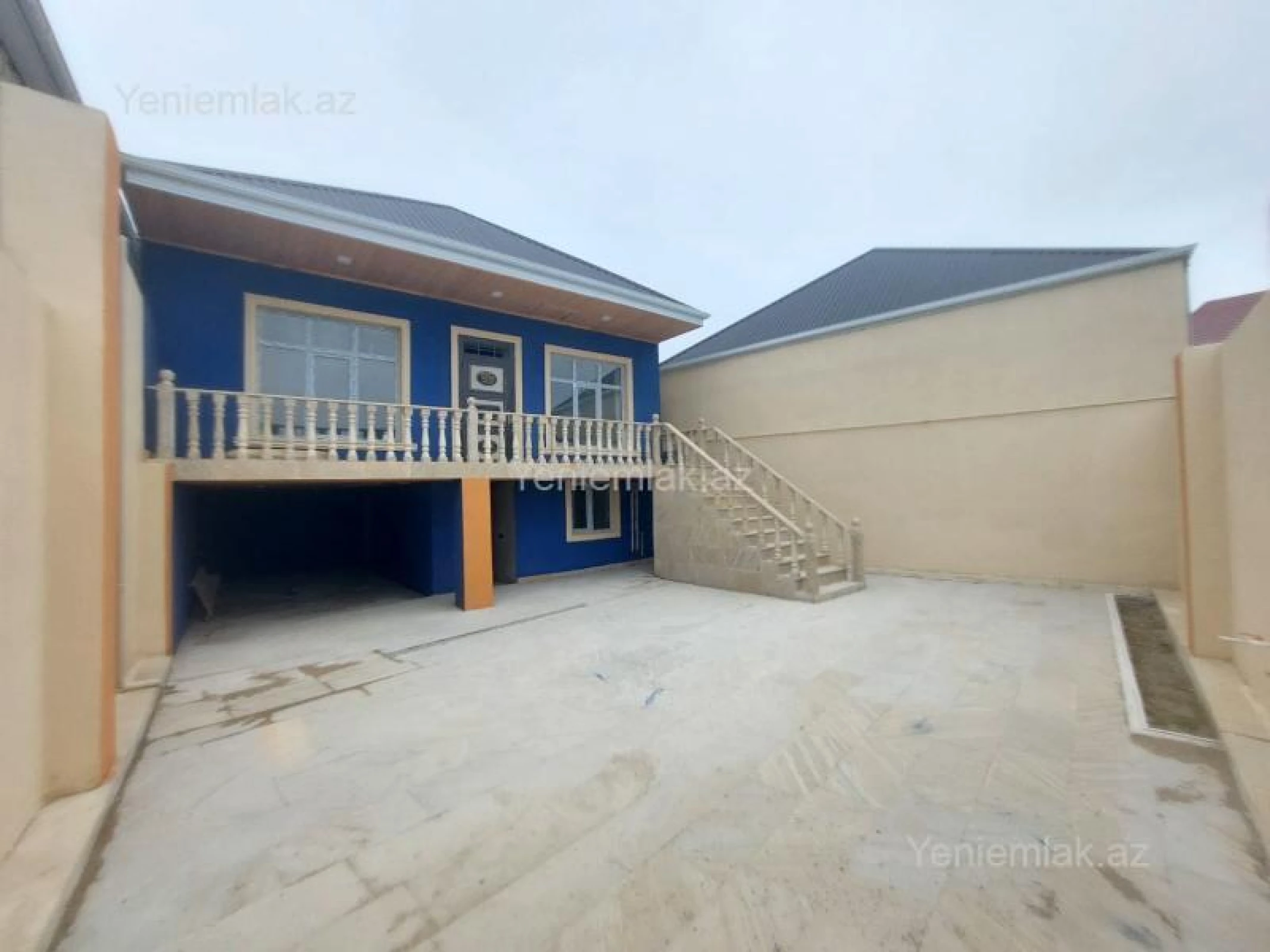 Satılır 4 otaqlı həyət evi 120 m²
