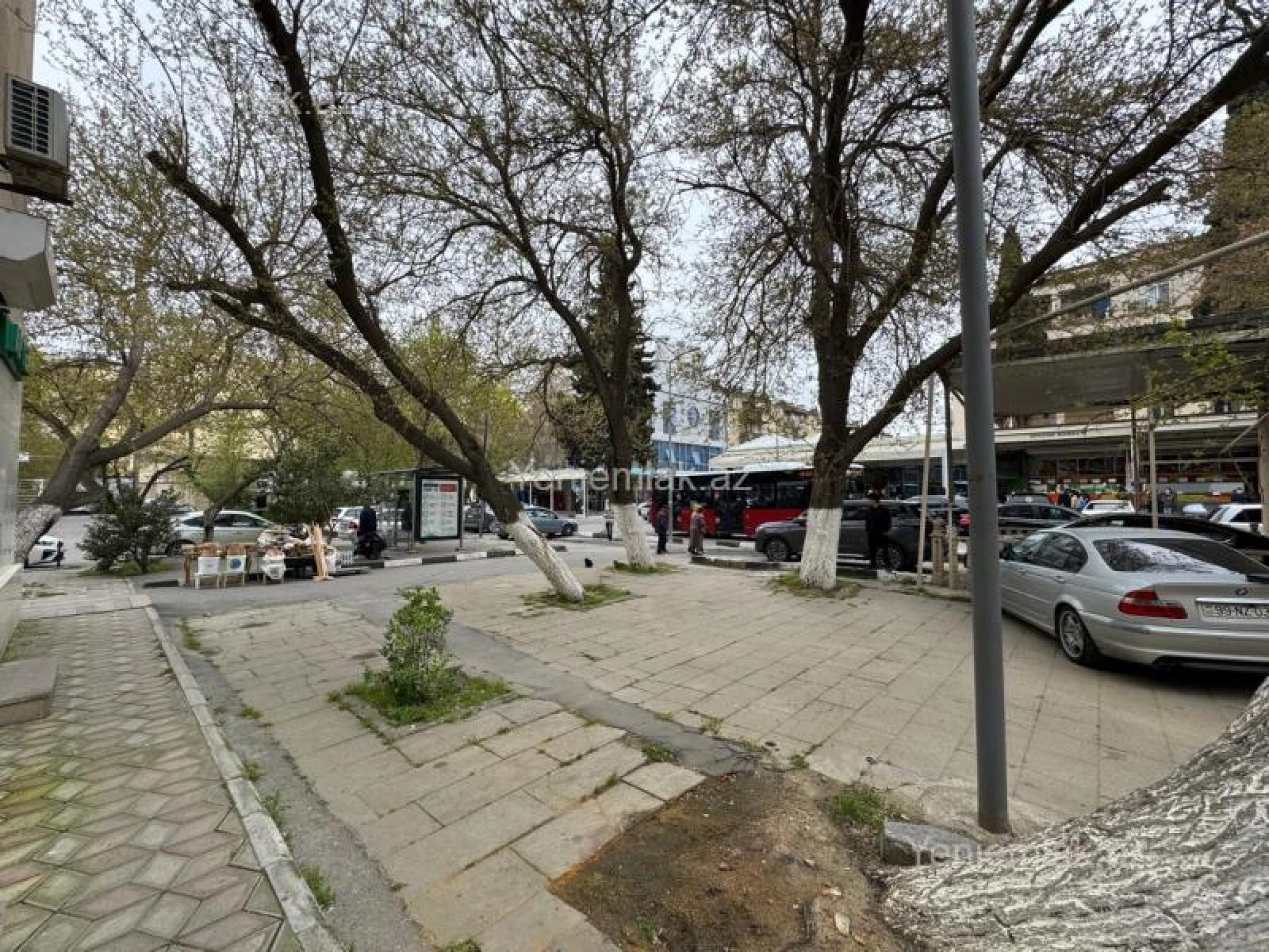 Satılır 1 otaqlı obyekt 70 m²