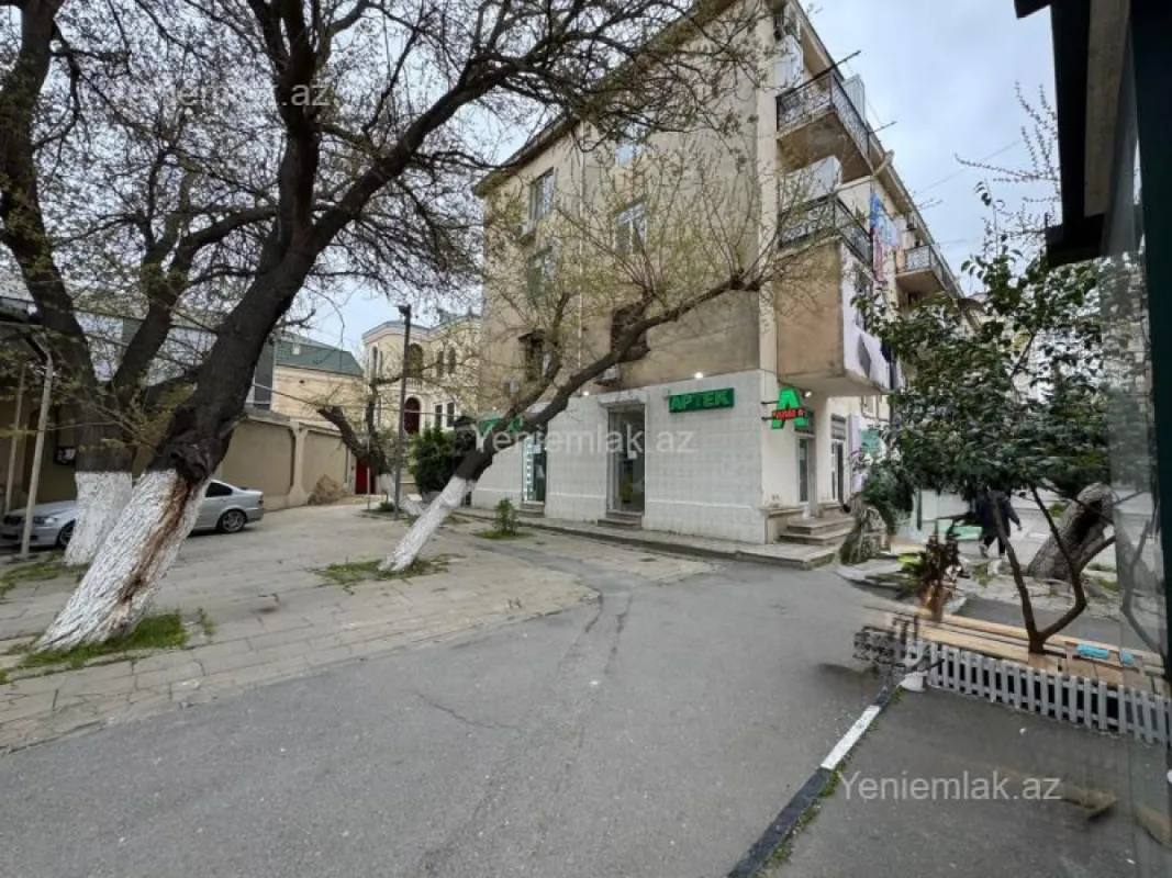 Satılır 1 otaqlı obyekt 70 m²