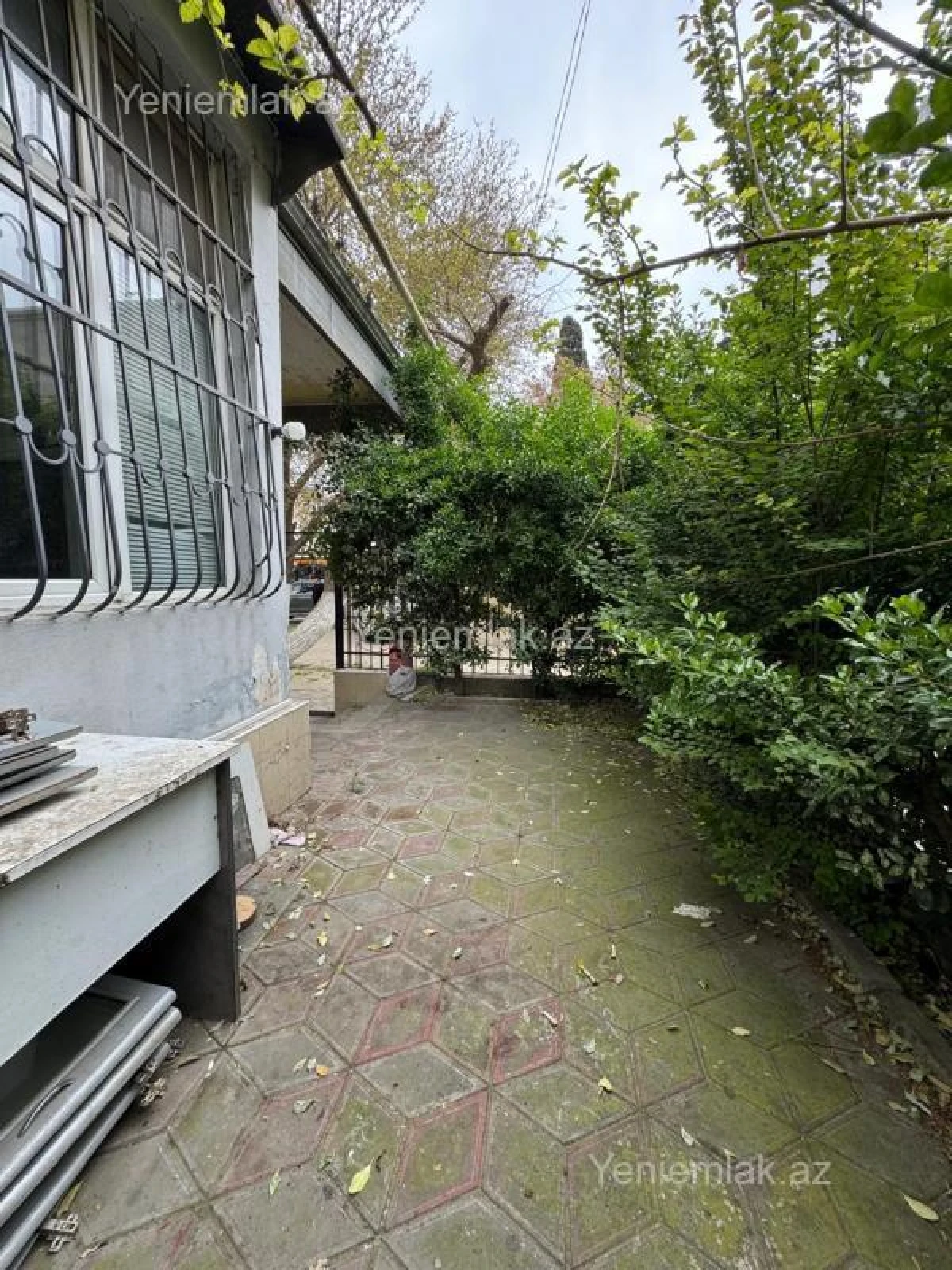 Satılır 1 otaqlı obyekt 70 m²