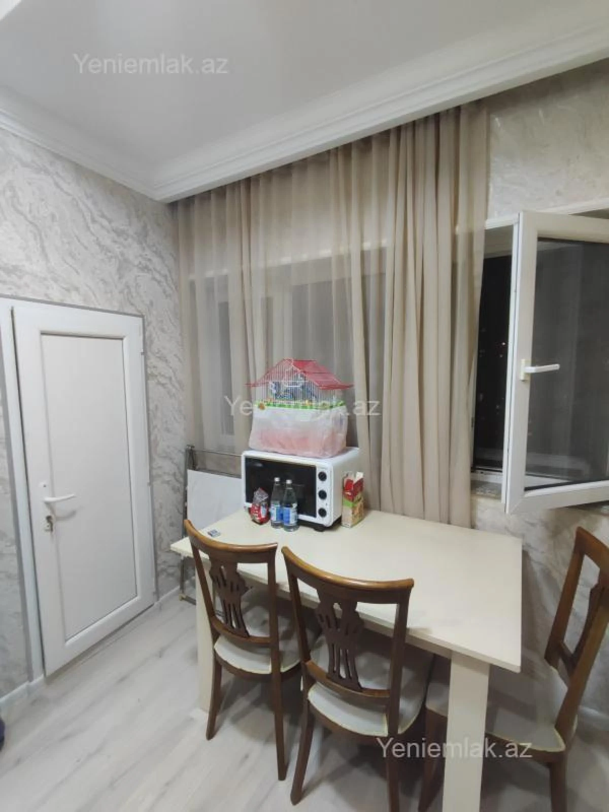Satılır 3 otaqlı yeni tikili 54 m²
