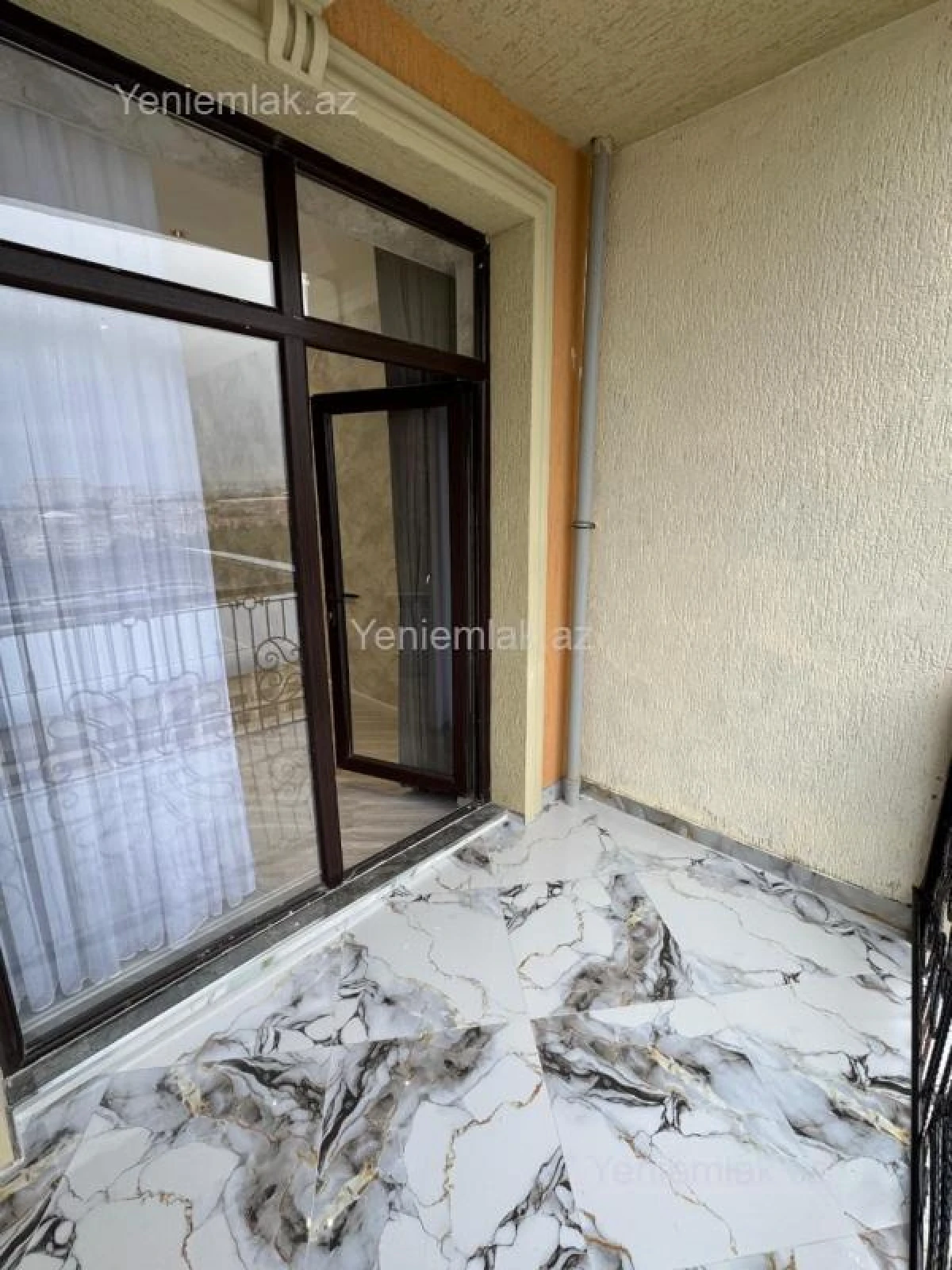 Satılır 2 otaqlı yeni tikili 52 m²