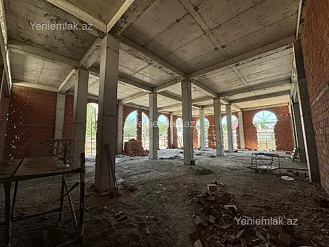 Satılır 16 otaqlı obyekt 270 m²