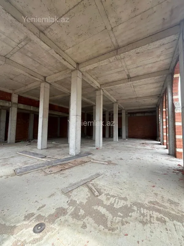 Satılır 16 otaqlı obyekt 270 m²
