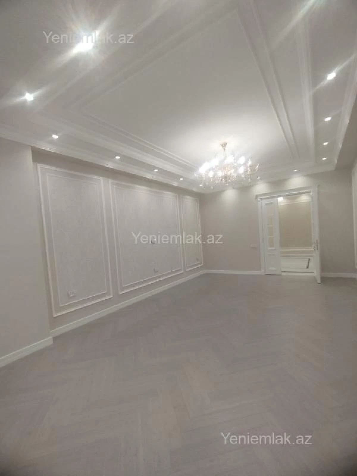 Satılır 4 otaqlı yeni tikili 215 m²