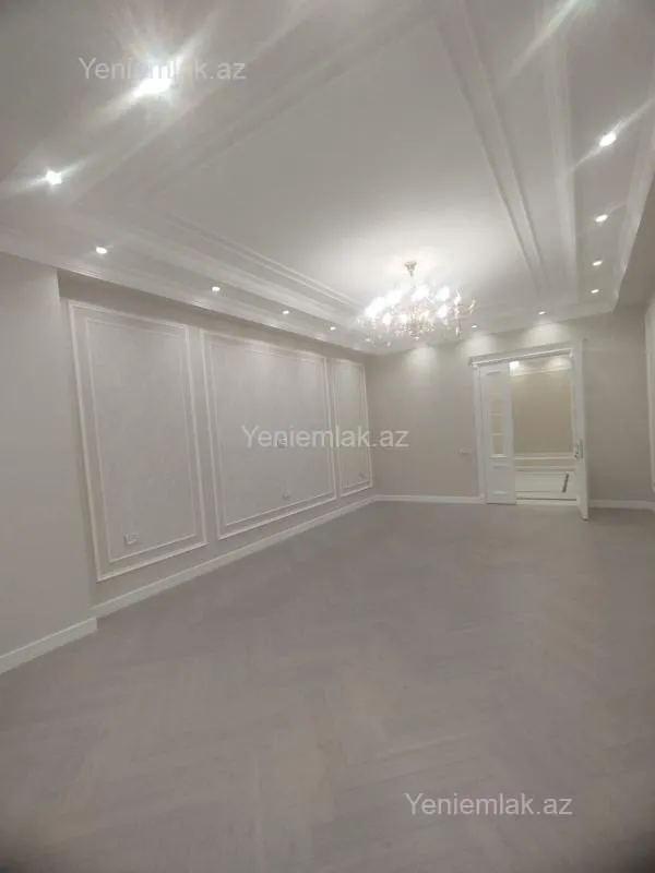 Satılır 4 otaqlı yeni tikili 215 m²