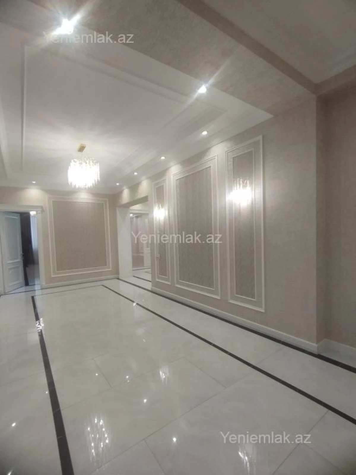Satılır 4 otaqlı yeni tikili 215 m²