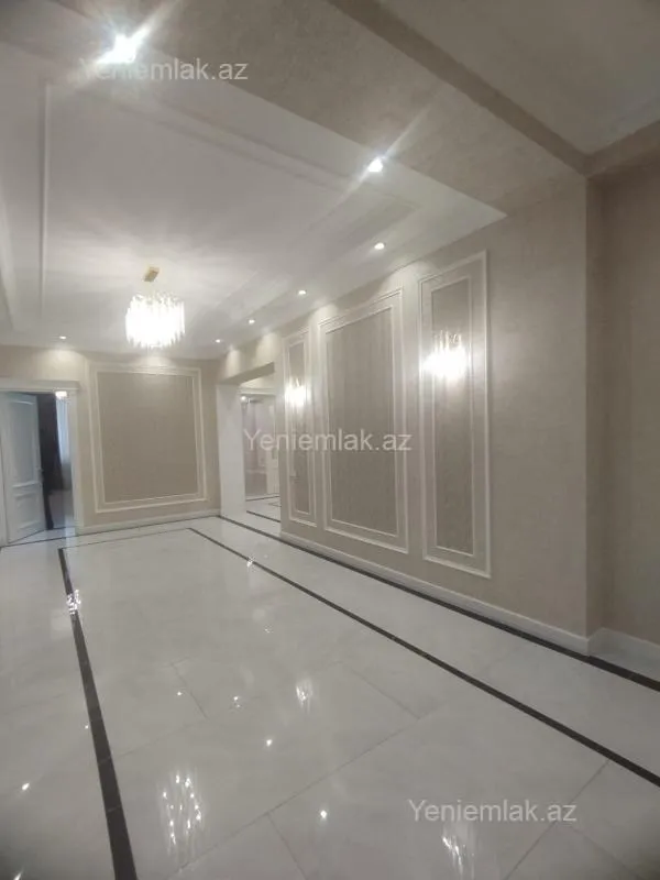 Satılır 4 otaqlı yeni tikili 215 m²