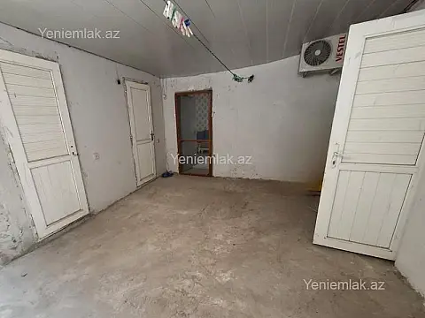 Satılır 4 otaqlı həyət evi 200 m²