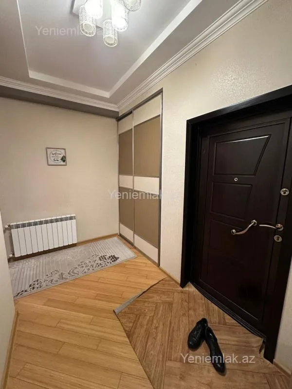 Satılır 3 otaqlı yeni tikili 95 m²