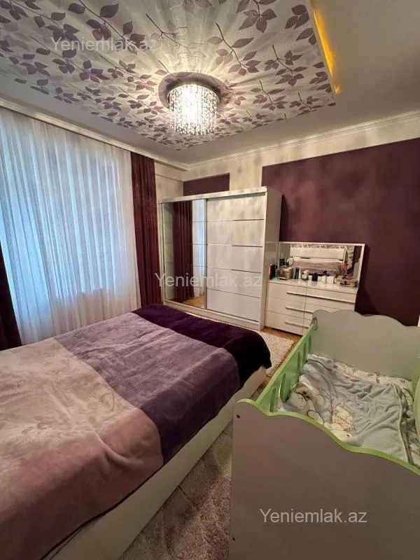 Satılır 3 otaqlı yeni tikili 95 m²