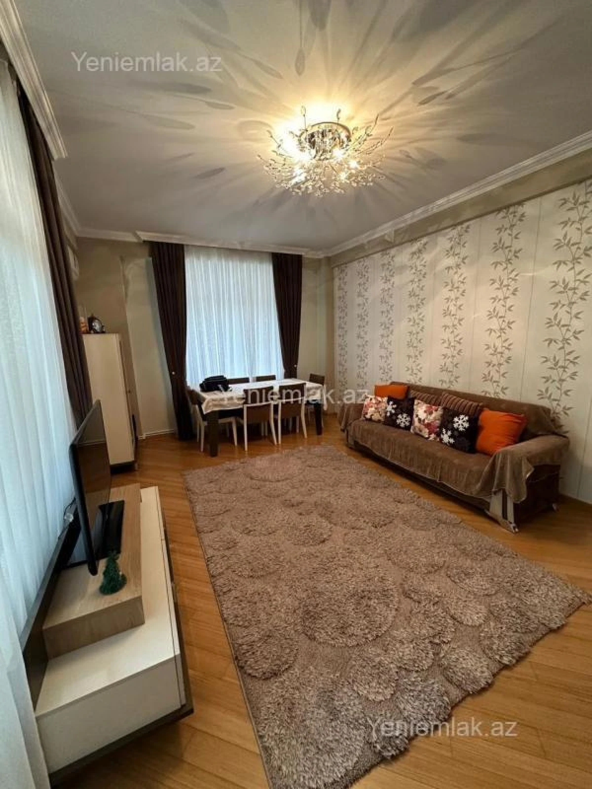 Satılır 3 otaqlı yeni tikili 95 m²
