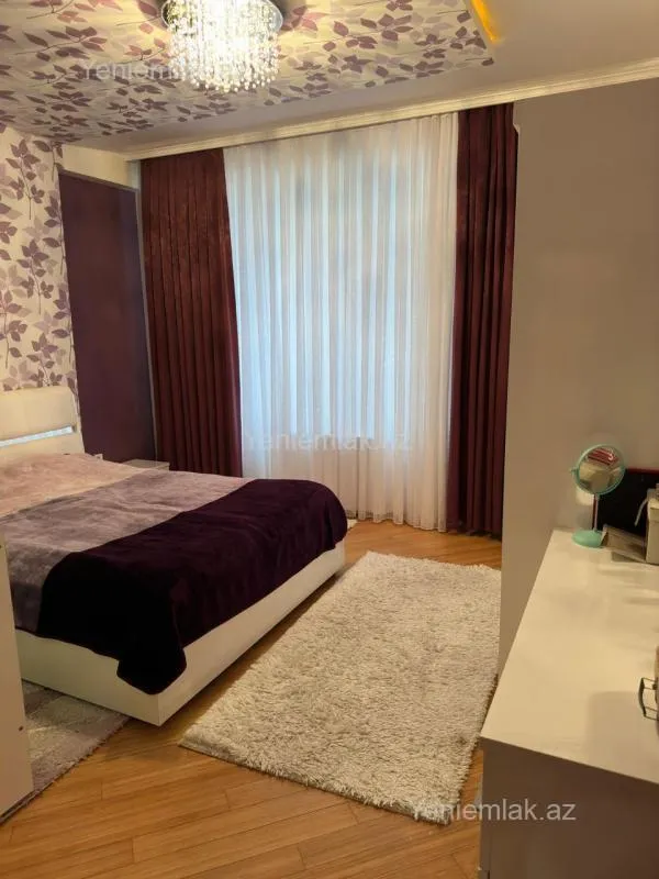 Satılır 3 otaqlı yeni tikili 95 m²
