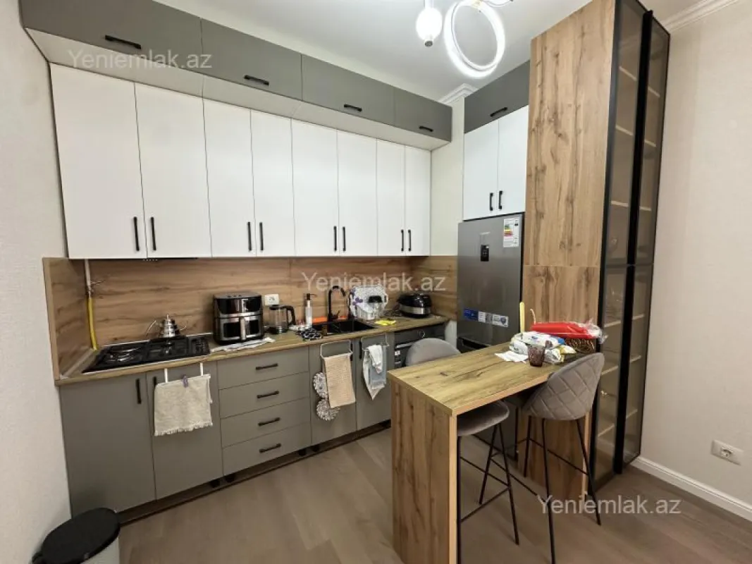 Satılır 2 otaqlı yeni tikili 49 m²