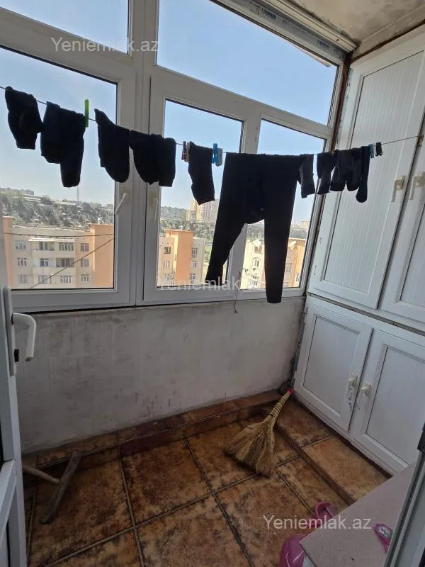 Satılır 3 otaqlı köhnə tikili 76 m²