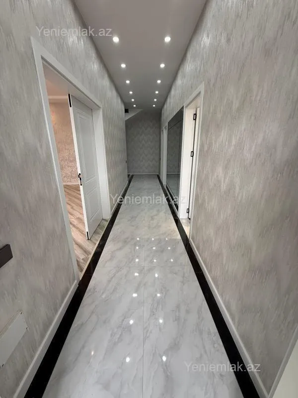 Satılır 4 otaqlı həyət evi 160 m²