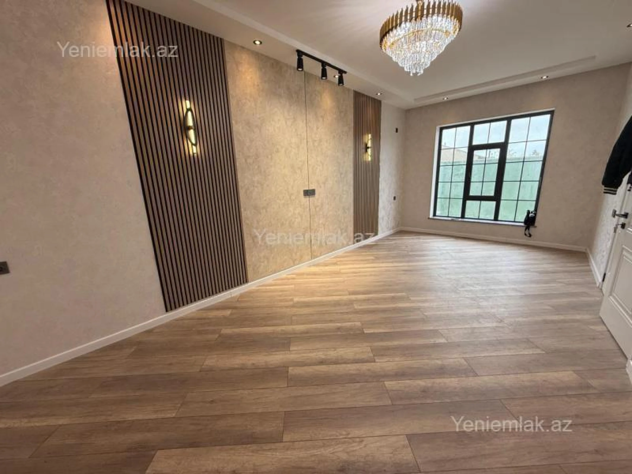 Satılır 4 otaqlı həyət evi 160 m²