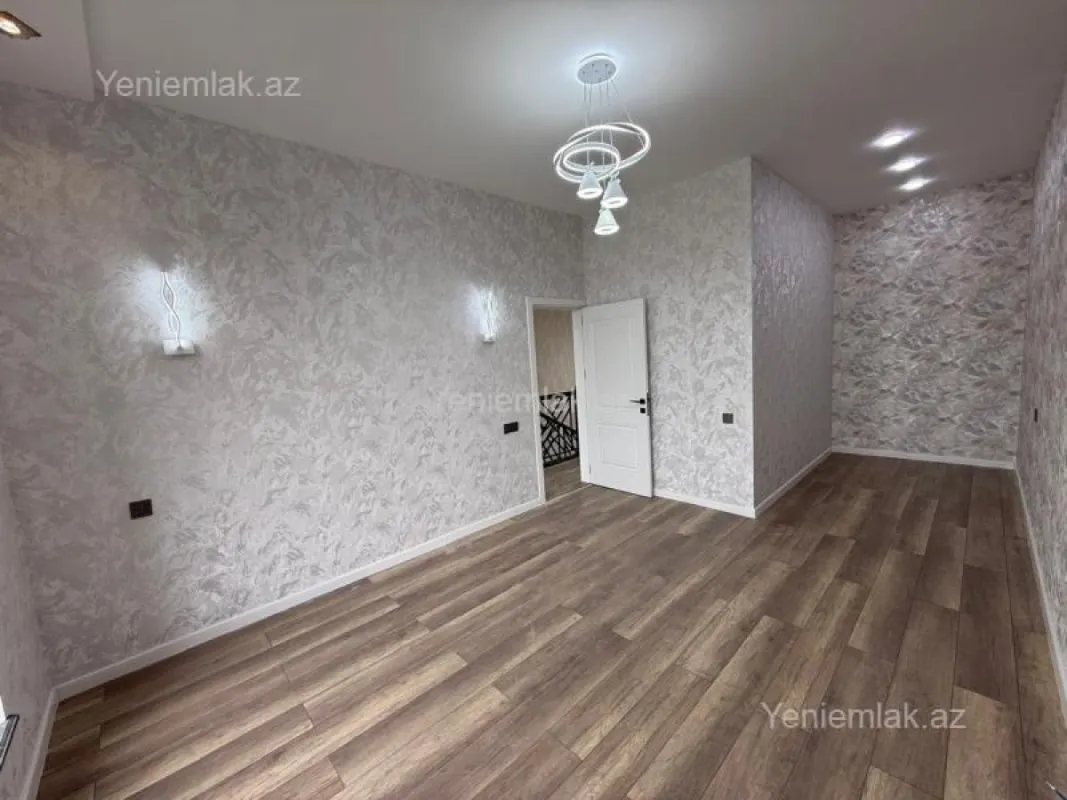 Satılır 4 otaqlı həyət evi 160 m²