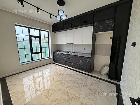 Satılır 4 otaqlı həyət evi 160 m²