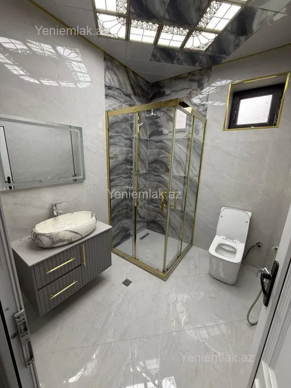 Satılır 4 otaqlı həyət evi 160 m²