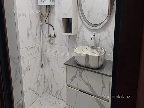 Satılır 3 otaqlı köhnə tikili 80 m²