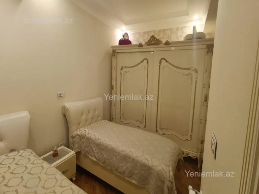 Satılır 3 otaqlı yeni tikili 102 m²