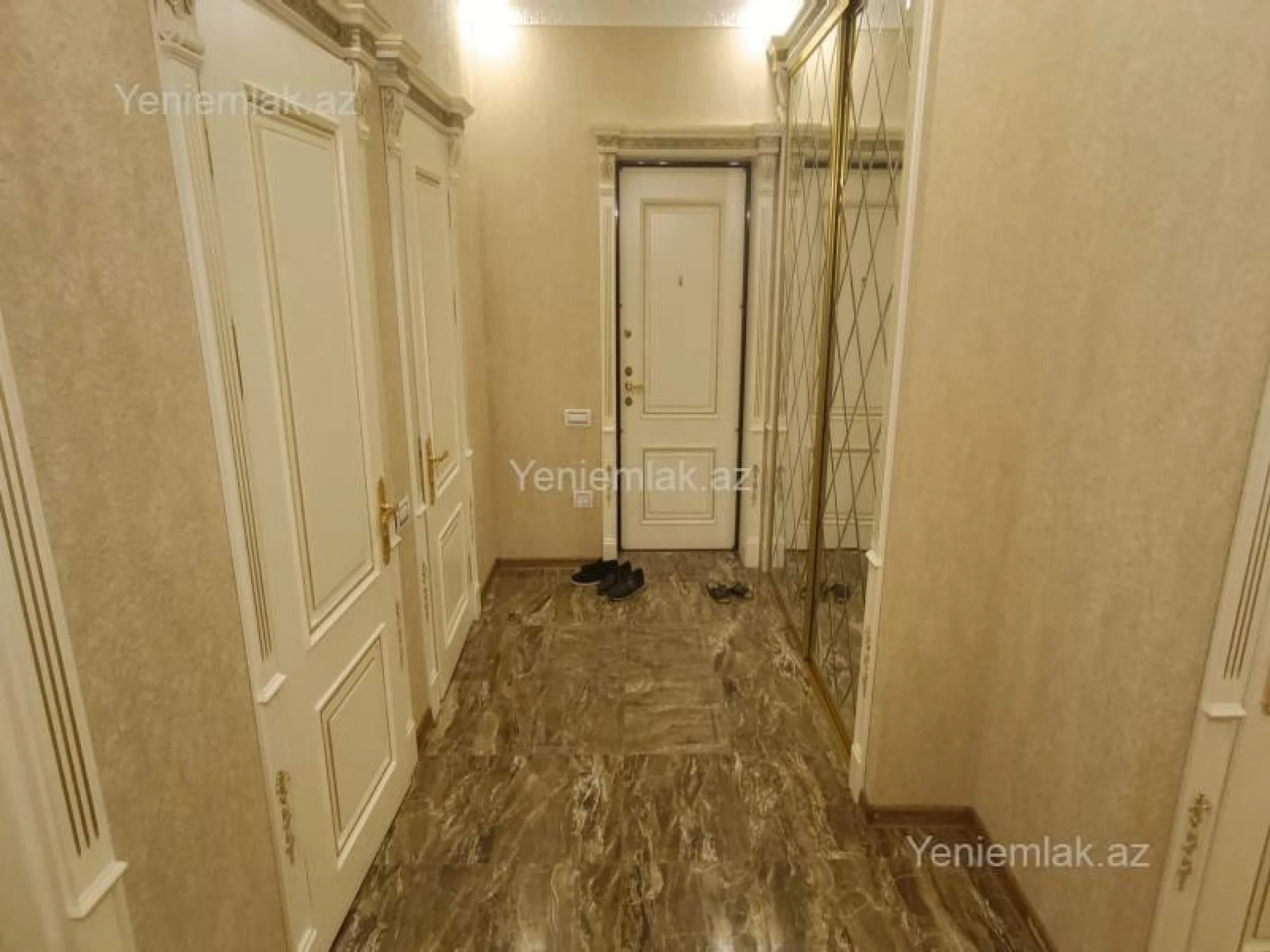 Satılır 3 otaqlı yeni tikili 102 m²