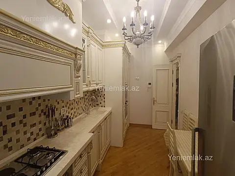 Satılır 3 otaqlı yeni tikili 102 m²