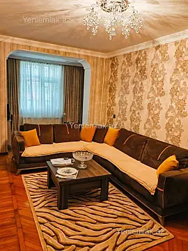 Satılır 3 otaqlı köhnə tikili 85 m² — Bakı, Xətai 3 otaq 85.00 m²
