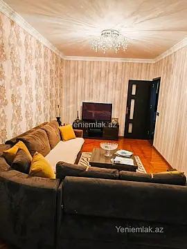 Satılır 3 otaqlı köhnə tikili 85 m²