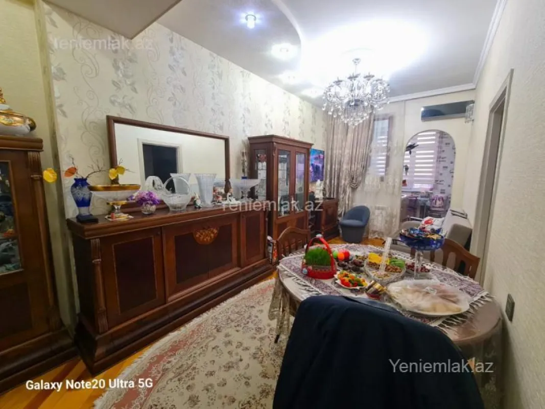 Satılır 3 otaqlı yeni tikili 65 m²