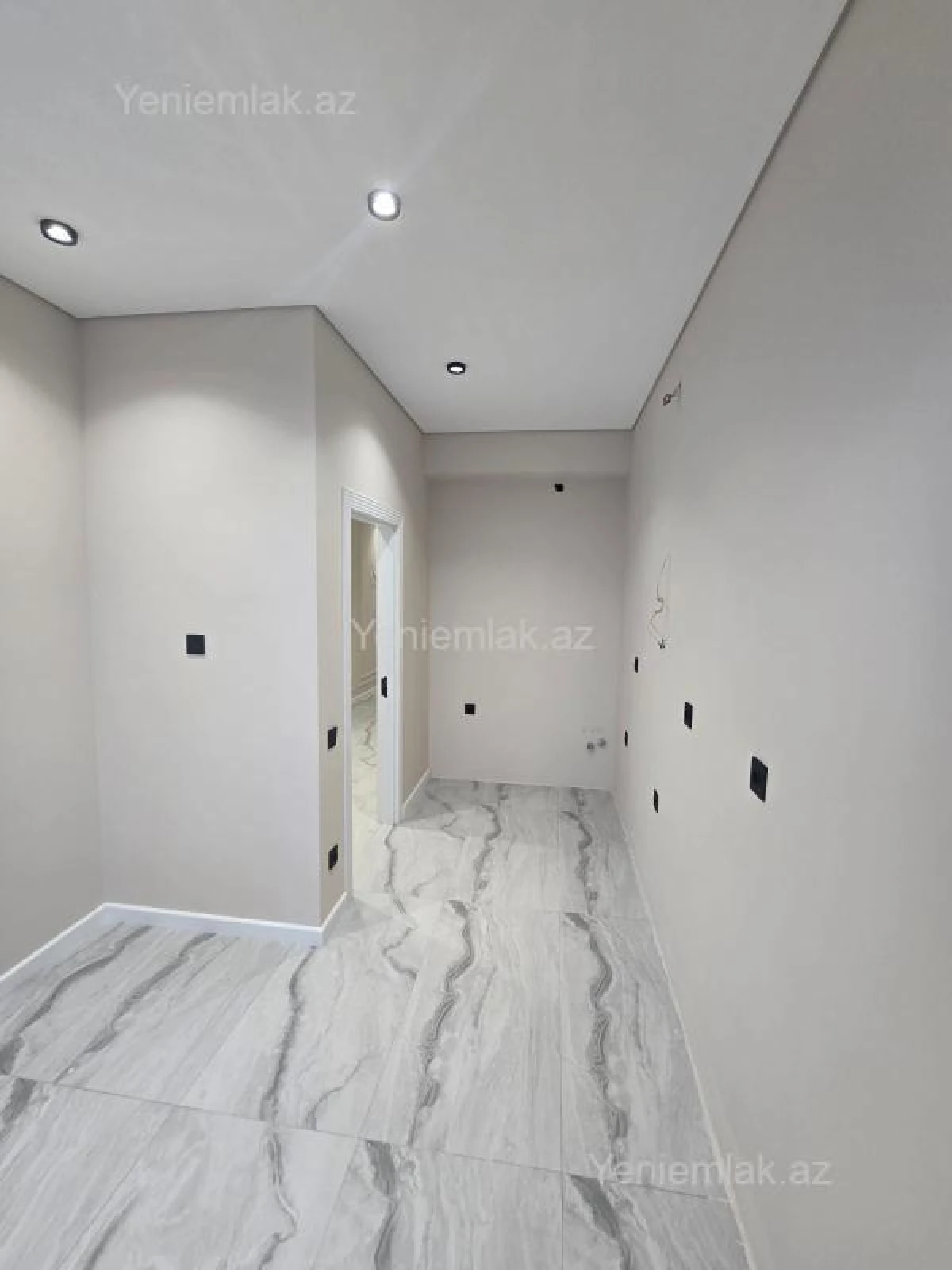 Satılır 2 otaqlı yeni tikili 62.7 m²