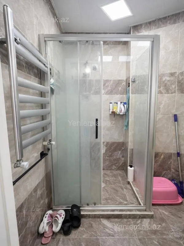 Satılır 3 otaqlı yeni tikili 95 m²