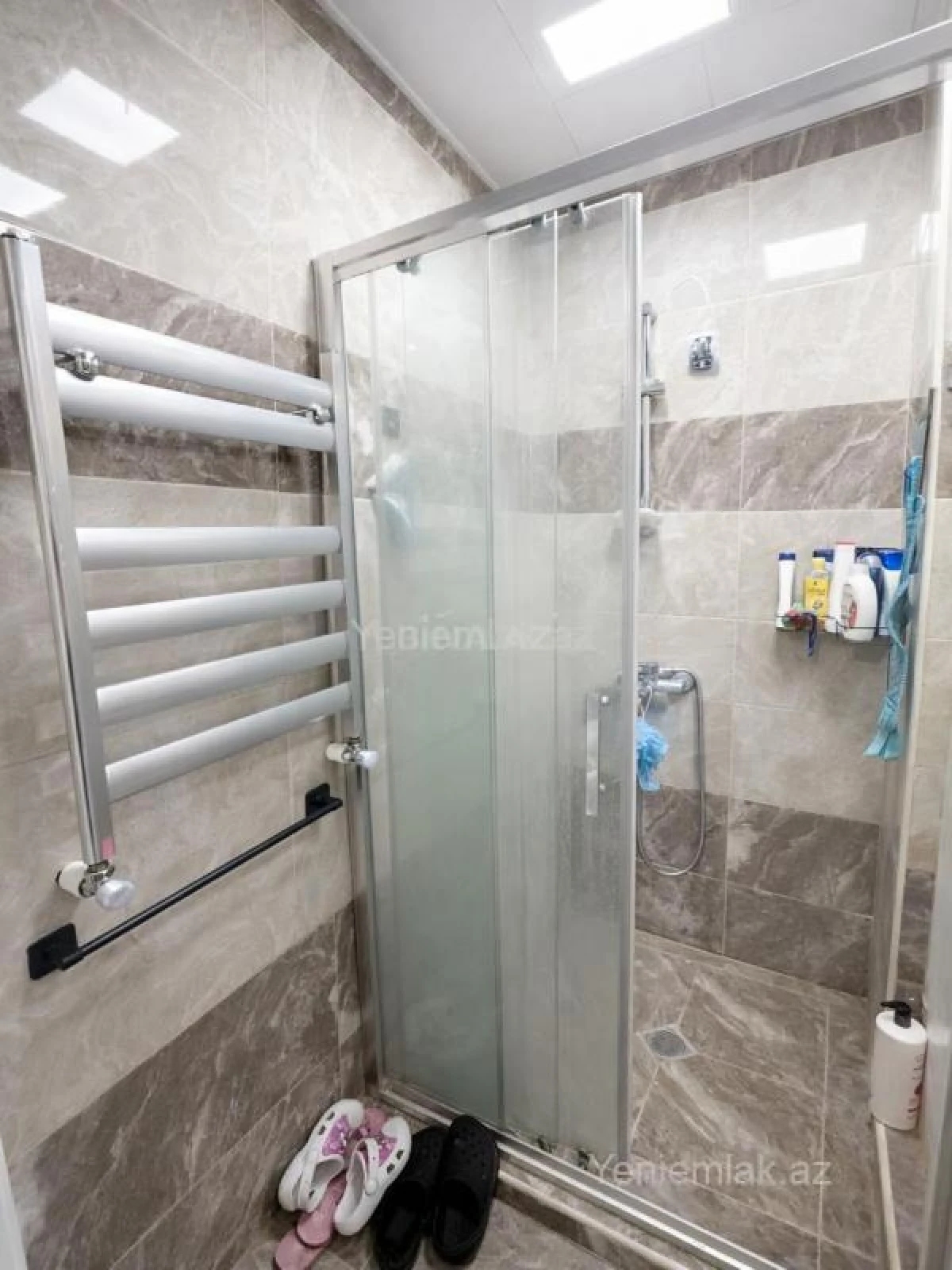 Satılır 3 otaqlı yeni tikili 95 m²